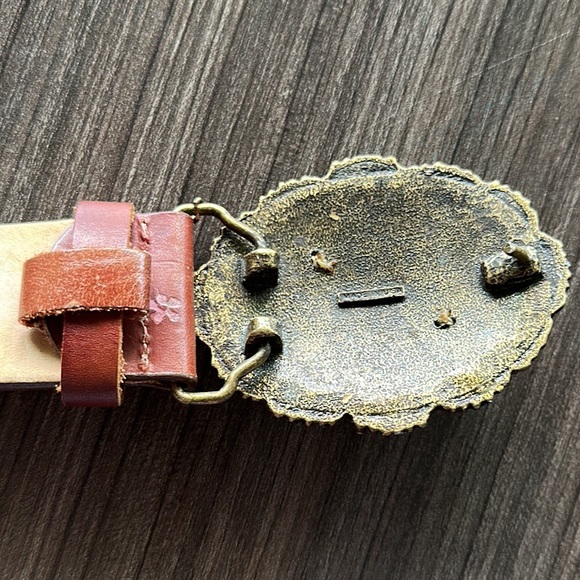 Streets Ahead Studded & painted Leather Belt size L - Picture 6 of 10